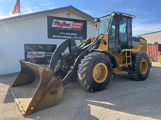 Image of John Deere 544J equipment image 1