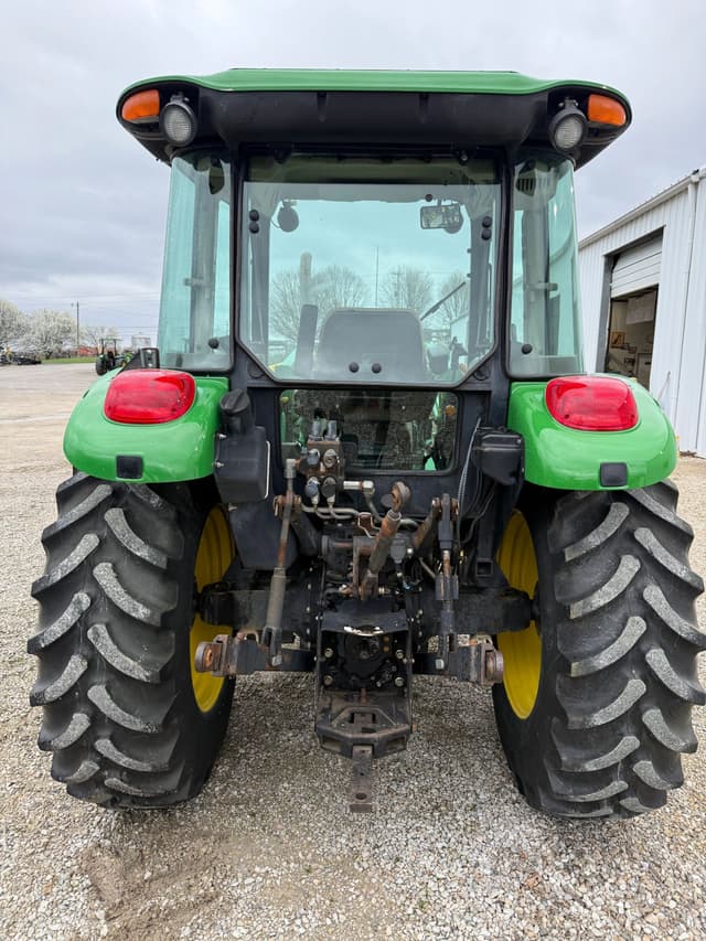 Image of John Deere 5525 equipment image 3