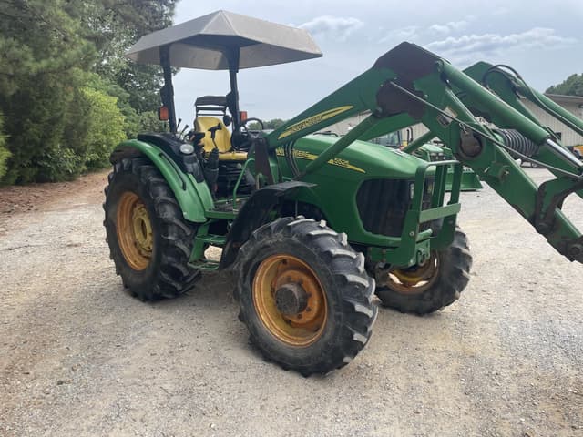 Image of John Deere 5525 equipment image 3