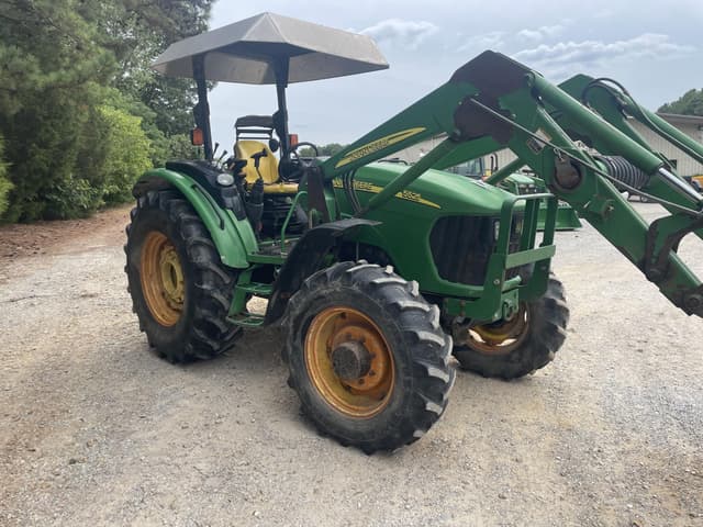 Image of John Deere 5525 equipment image 3