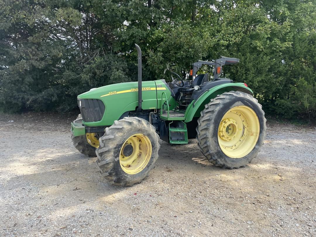 Image of John Deere 5525 Primary image