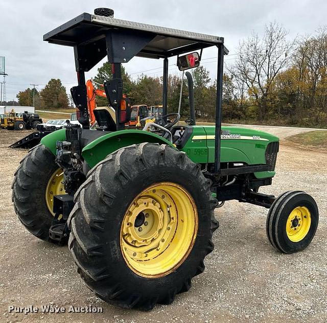 Image of John Deere 5525 equipment image 4