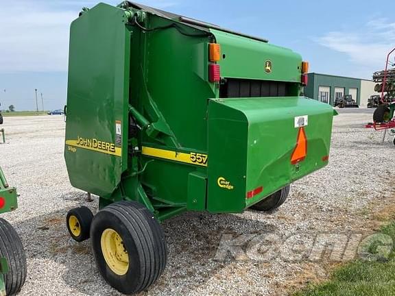 Image of John Deere 557 equipment image 3