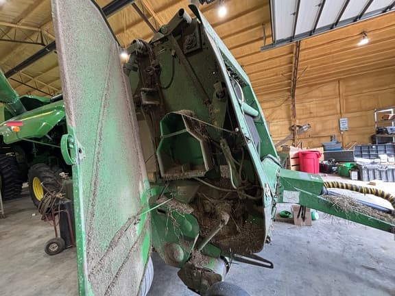 Image of John Deere 567 equipment image 3