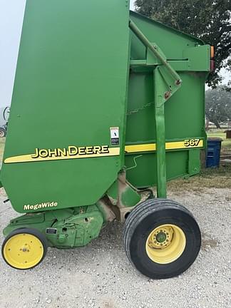 2005 John Deere 567 MegaWide Equipment Image0