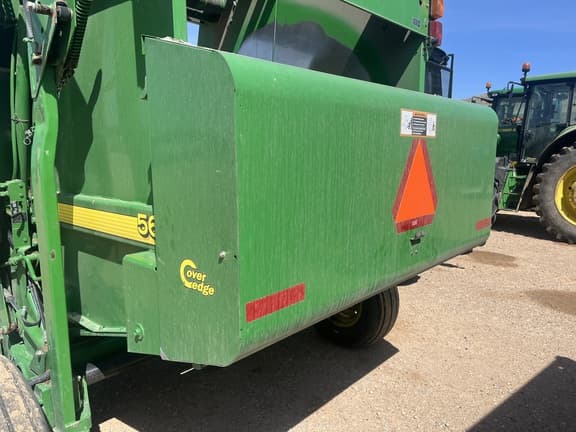 Image of John Deere 567 MegaWide equipment image 2