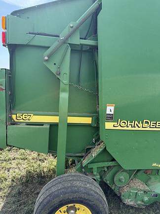 Image of John Deere 567 MegaWide equipment image 1
