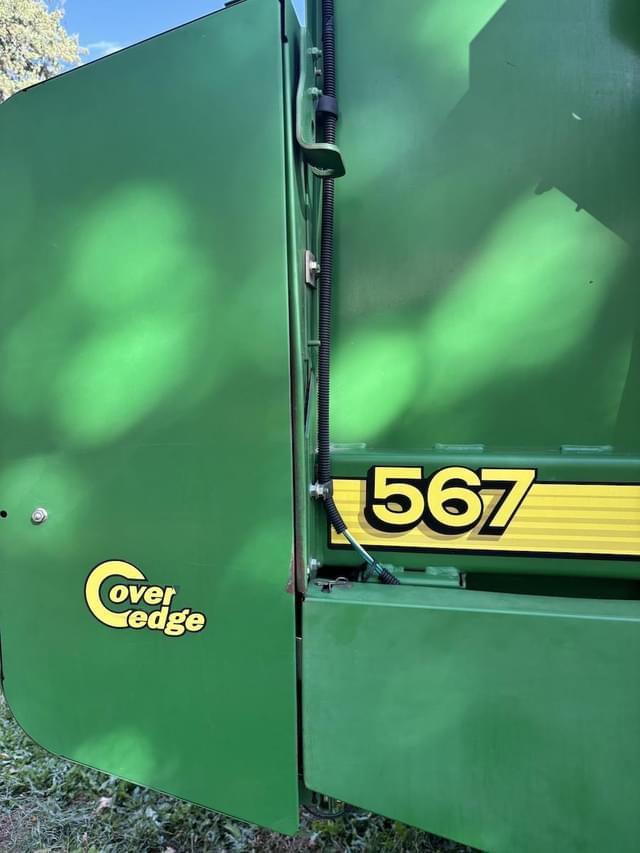 Image of John Deere 567 MegaWide equipment image 1