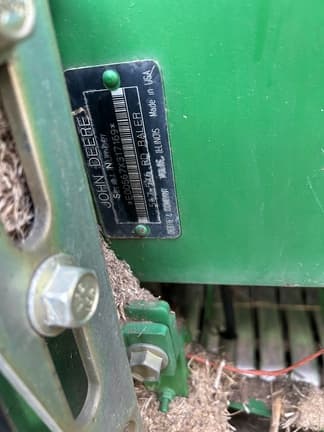 Image of John Deere 567 MegaWide equipment image 4