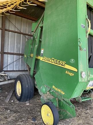 Image of John Deere 567 Silage MegaWide Primary image