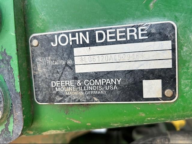 Image of John Deere 6120 equipment image 3