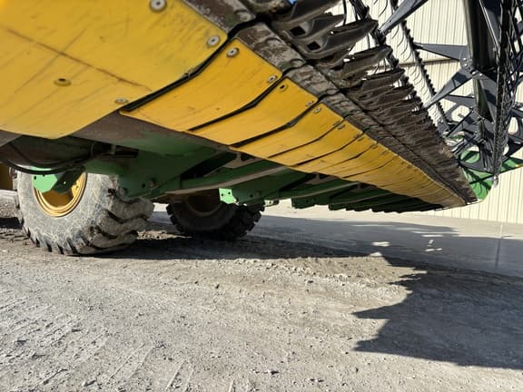 Image of John Deere 620F equipment image 4