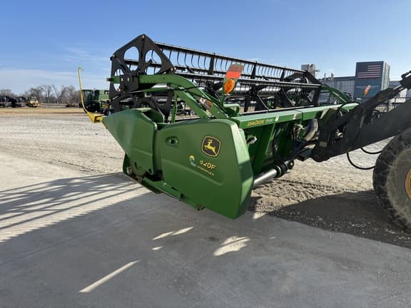 Image of John Deere 620F equipment image 1
