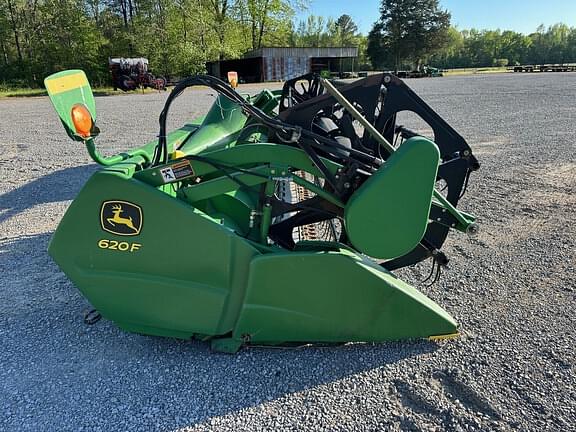 Image of John Deere 620F equipment image 4