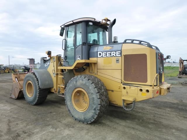 Image of John Deere 624J equipment image 3