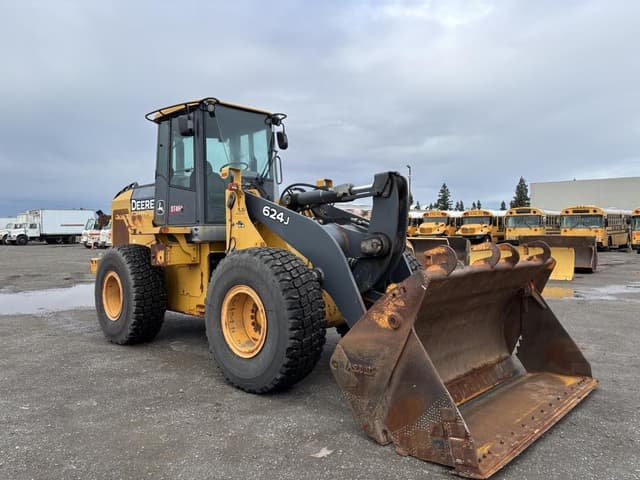 Image of John Deere 624J equipment image 1