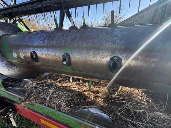 Image of John Deere 625F equipment image 4