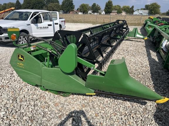 Image of John Deere 625F equipment image 1