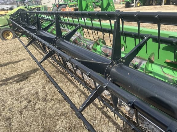 Image of John Deere 625F equipment image 4