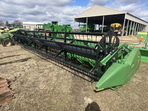 Image of John Deere 625F Primary image