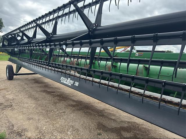 Image of John Deere 625F equipment image 1