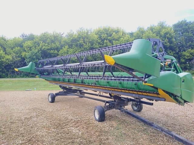 Image of John Deere 625F equipment image 1