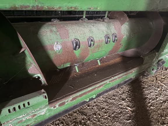 Image of John Deere 630F equipment image 4