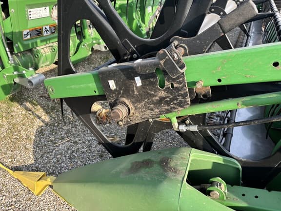 Image of John Deere 630F equipment image 1