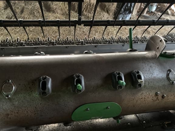 Image of John Deere 630F equipment image 4