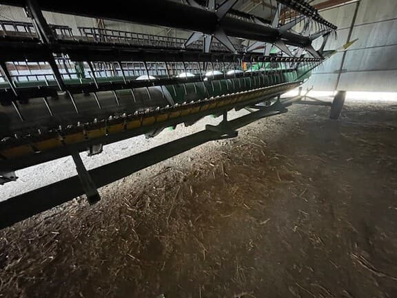 Image of John Deere 630F equipment image 4