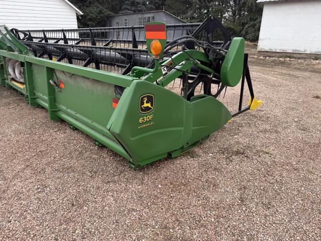 Image of John Deere 630F equipment image 1