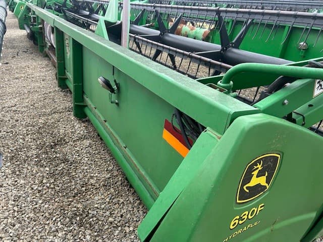 Image of John Deere 630F equipment image 3