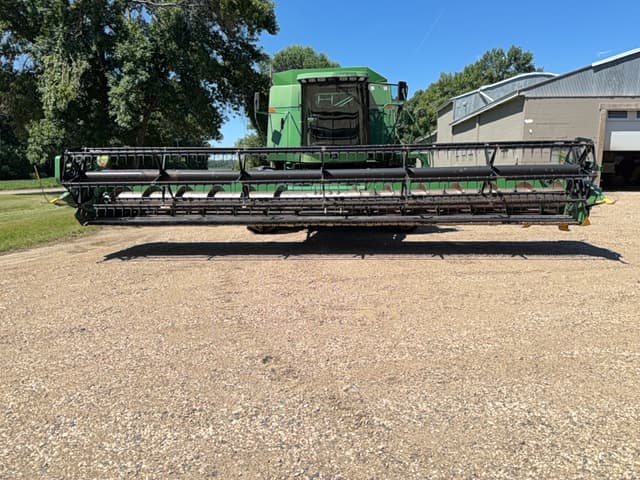 Image of John Deere 630F equipment image 3
