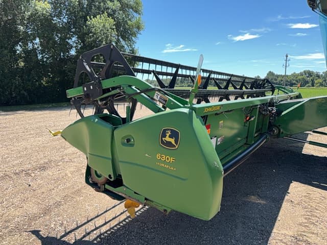 Image of John Deere 630F equipment image 2