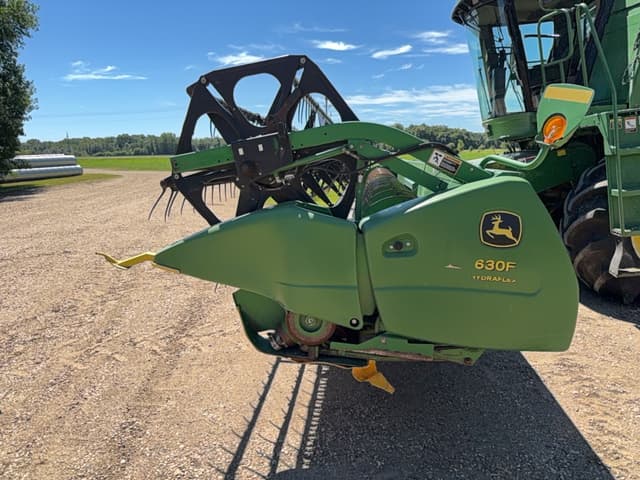 Image of John Deere 630F equipment image 1