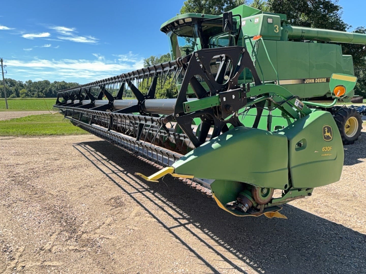 2005 John Deere 630F Equipment Image0