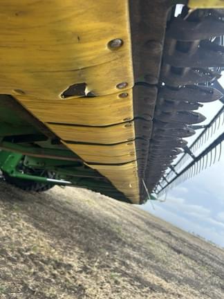 Image of John Deere 635F Image 1