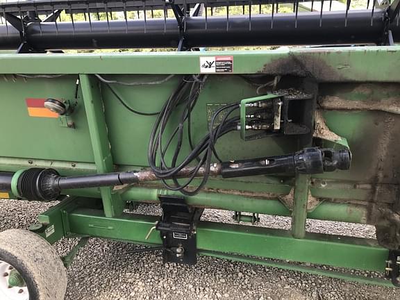 Image of John Deere 635F equipment image 4