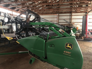 Main image John Deere 635F