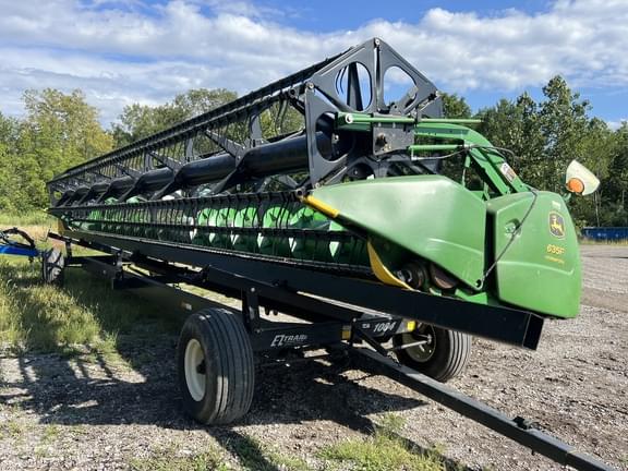 Image of John Deere 635F equipment image 3
