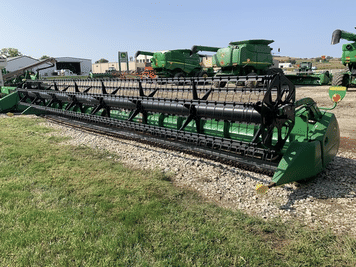 Main image John Deere 635F