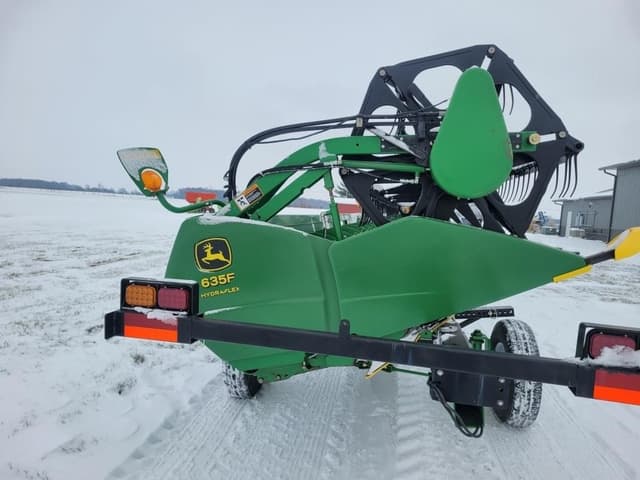 Image of John Deere 635F equipment image 2