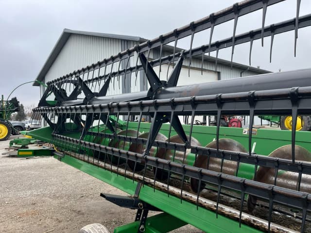 Image of John Deere 635F equipment image 2