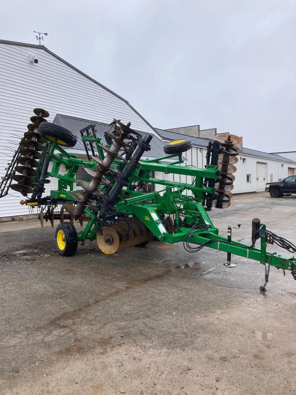 Image of John Deere 637 Primary image