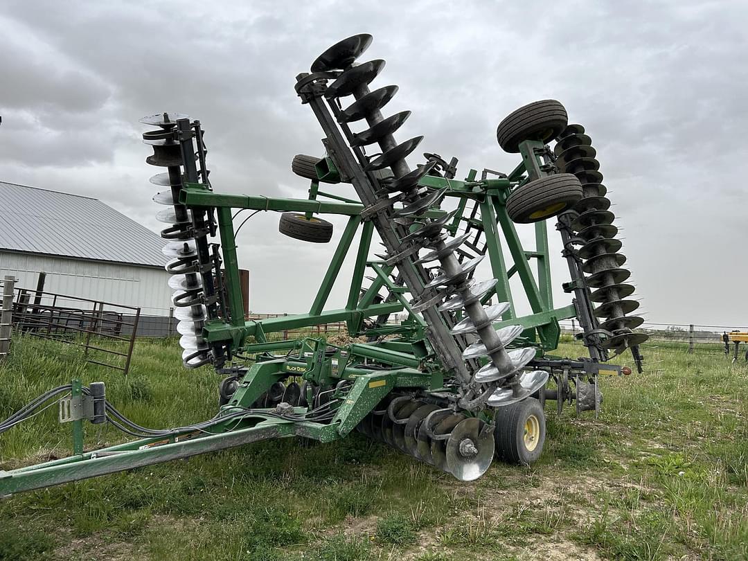 Image of John Deere 637 Primary image