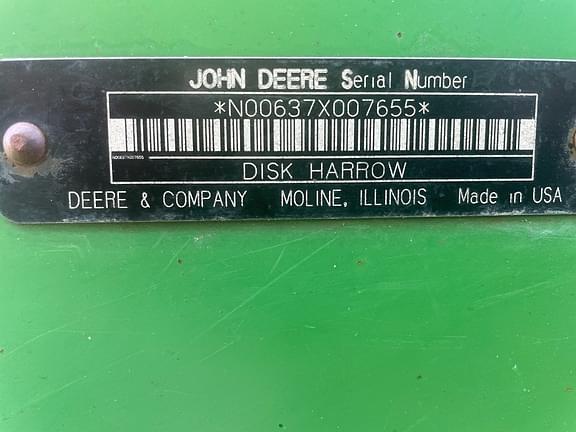 Image of John Deere 637 equipment image 2