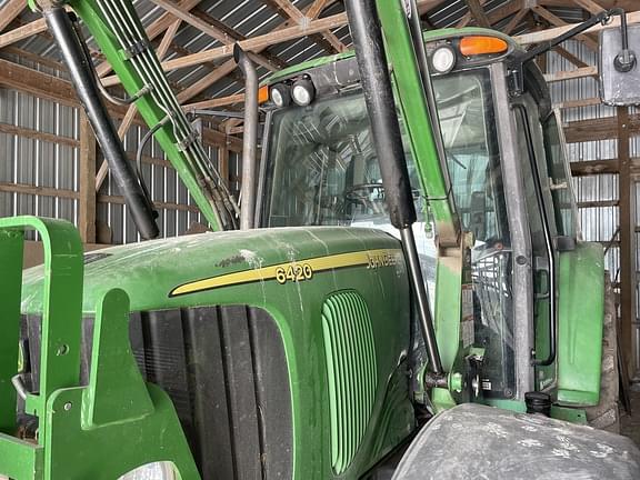 Image of John Deere 6420 equipment image 4