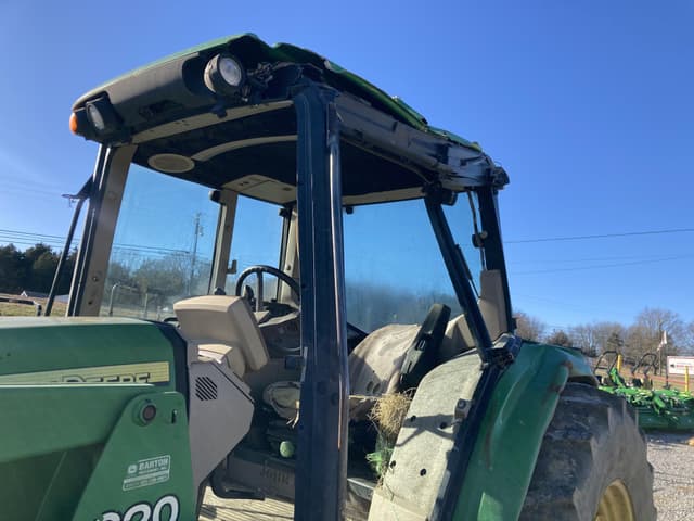 Image of John Deere 6420 equipment image 4