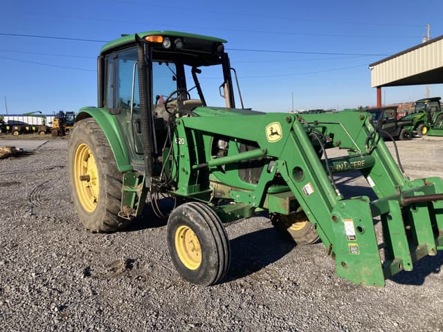 Image of John Deere 6420 equipment image 1
