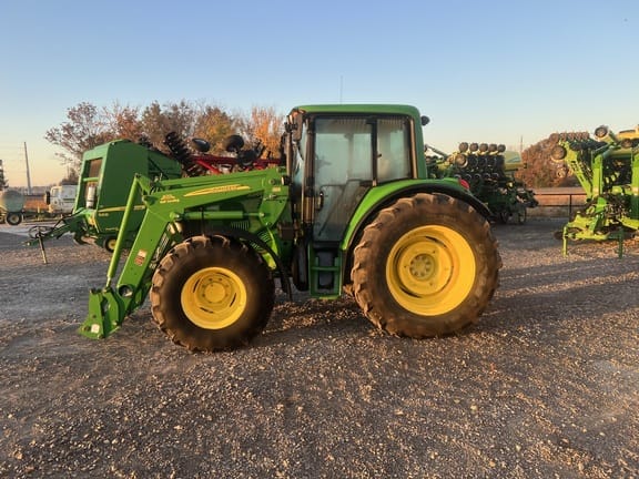 Main image John Deere 6420